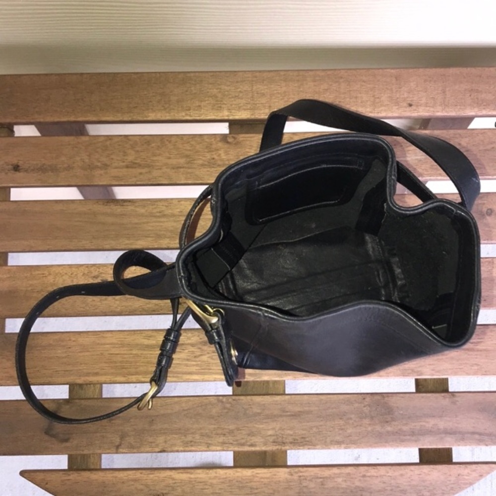 Authentic Vintage Coach Crossbody Black Bag Purse - Picture 3 of 5